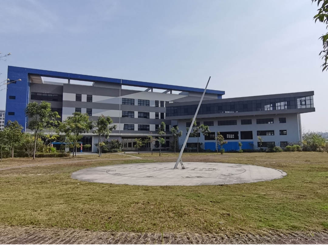 香港晶体旗下大陆子公司研创科技（惠州）采购我司红杏首页视频三台八温区红杏APP污，用于晶体振荡器烤胶固化用